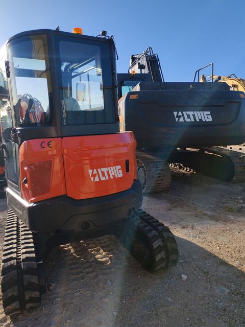 Miniexcavadora LTMG — foto 3